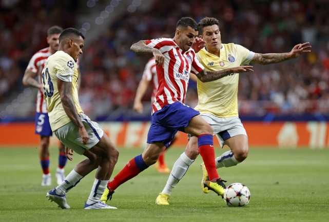 体育APP下载-关于波尔图绝杀莱比锡，格列兹曼补时绝平法甲的信息