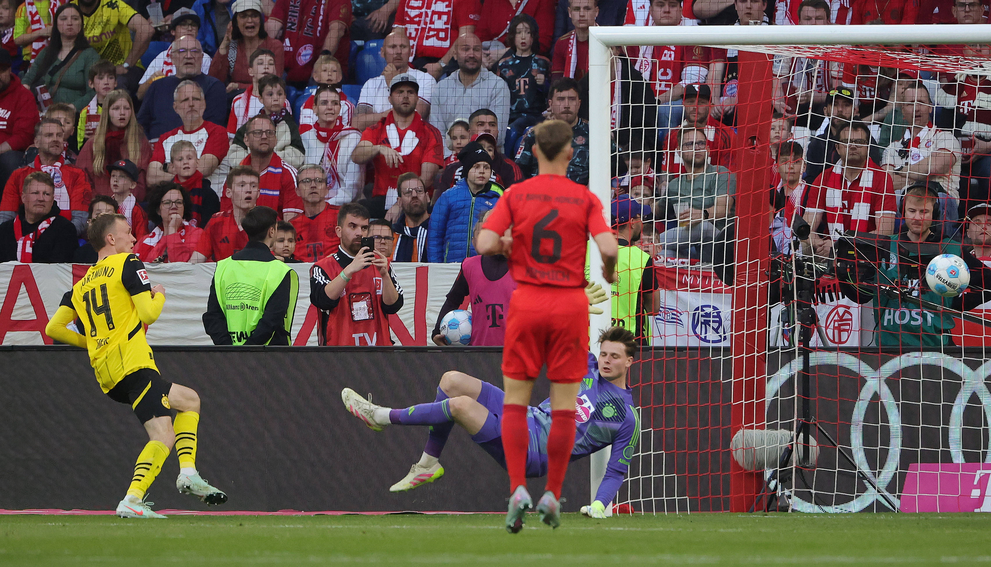 包含拜仁战平多特蒙德，姆巴佩梅开二度西甲的词条