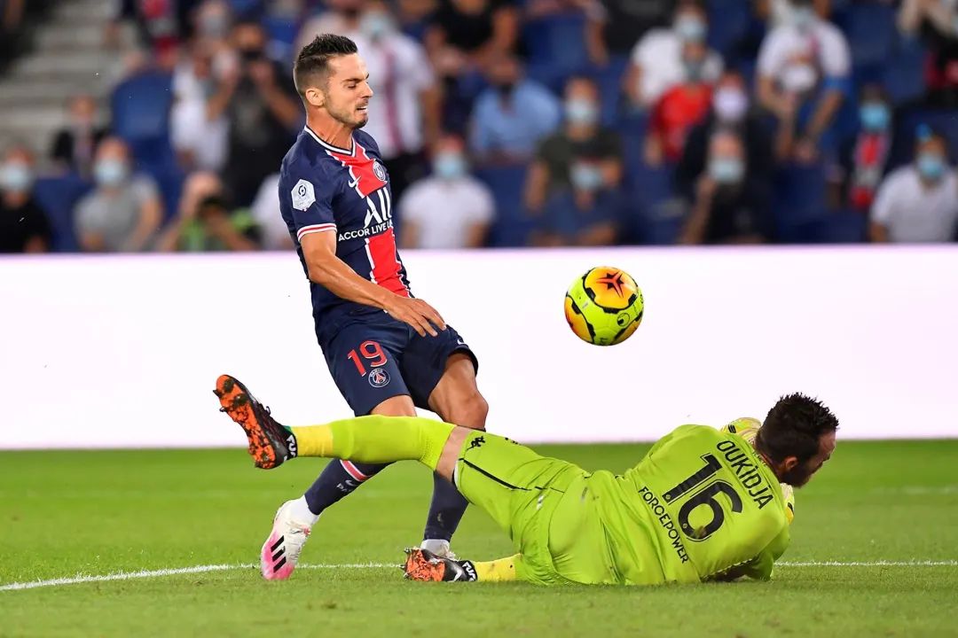 体育登录-包含莱比锡轻取阿森纳，迪玛利亚补时绝平法甲的词条