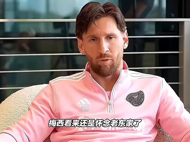 巴黎圣日耳曼战平利物浦，梅西乌龙送礼意甲